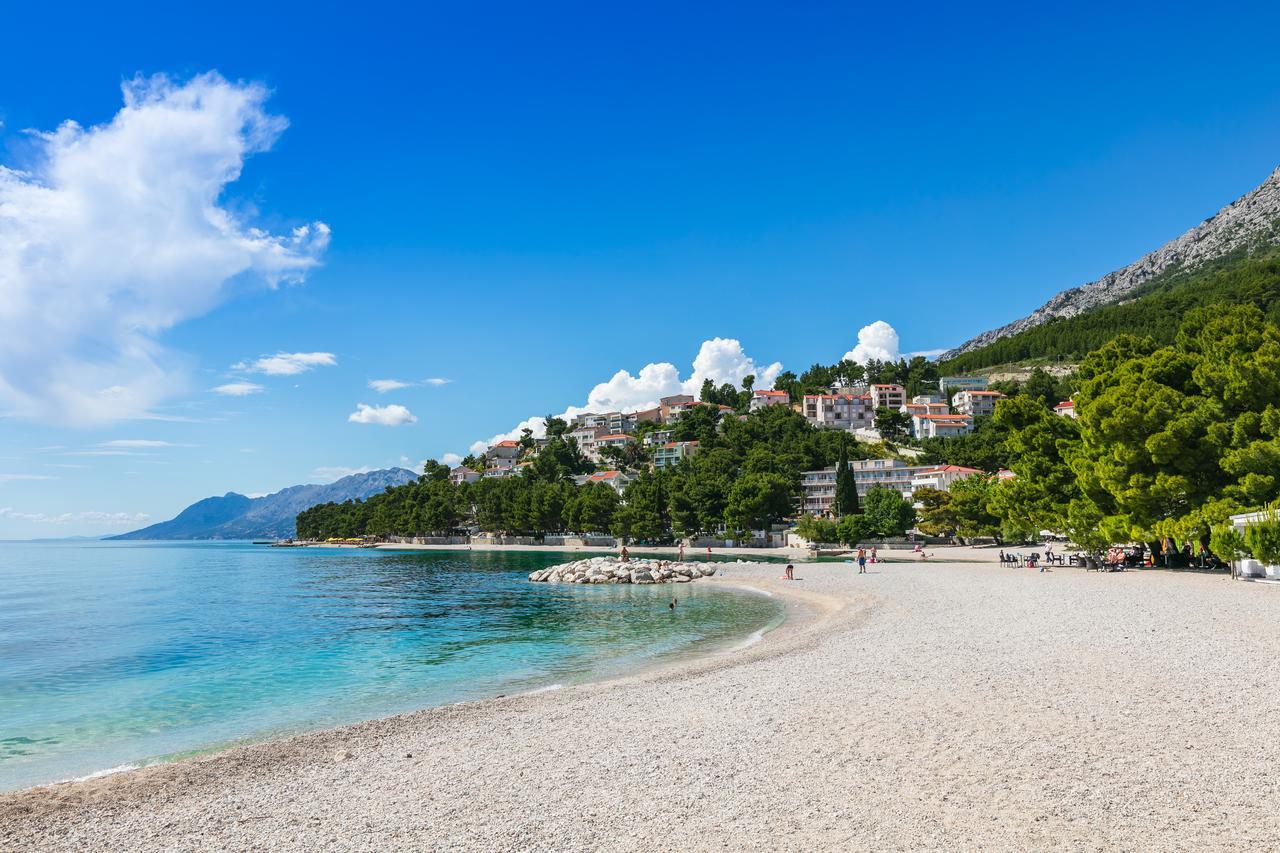 Hotel Croatia Башка-Вода Экстерьер фото